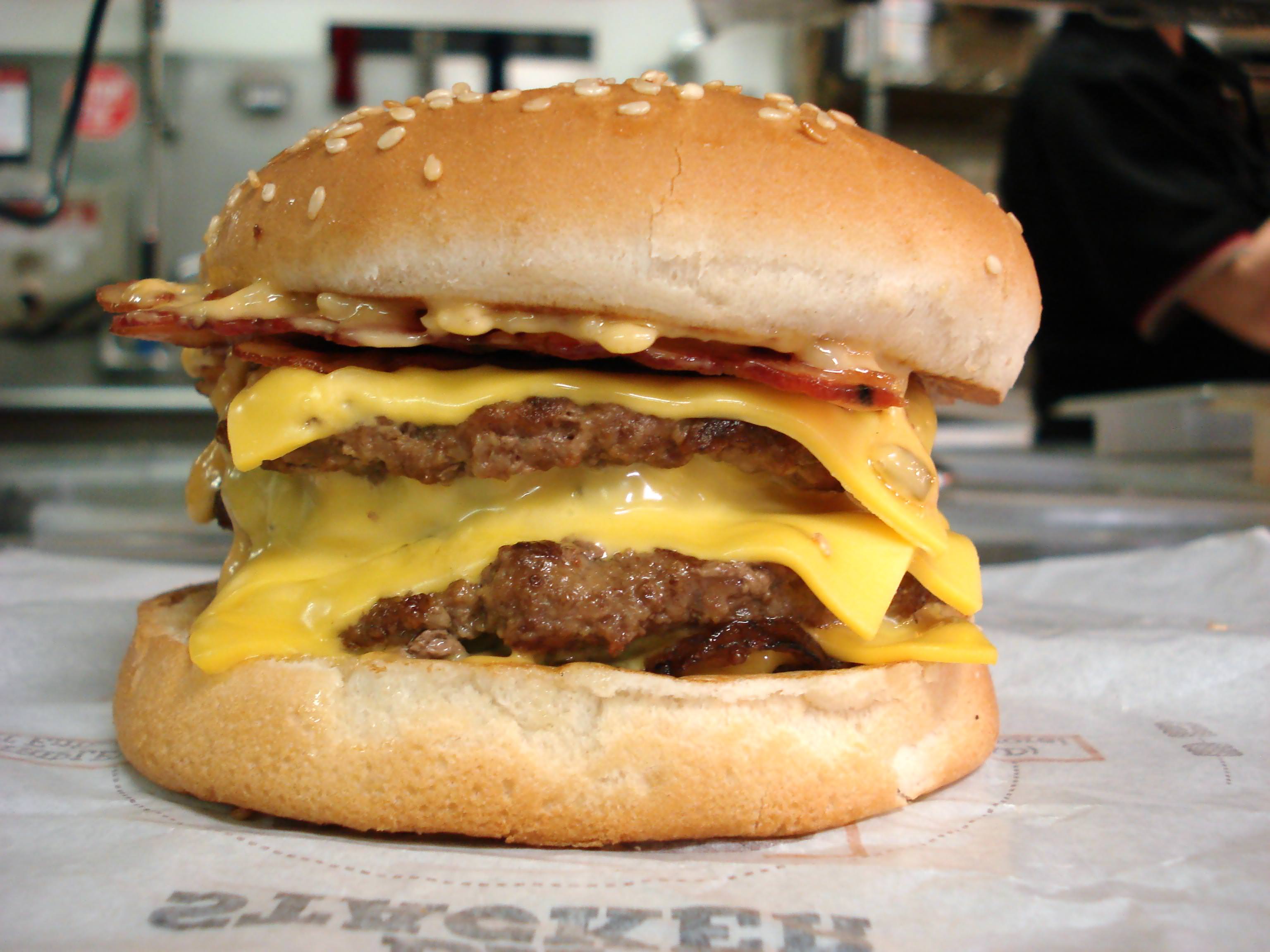 burger_king_quad_stacker_cheeseburger