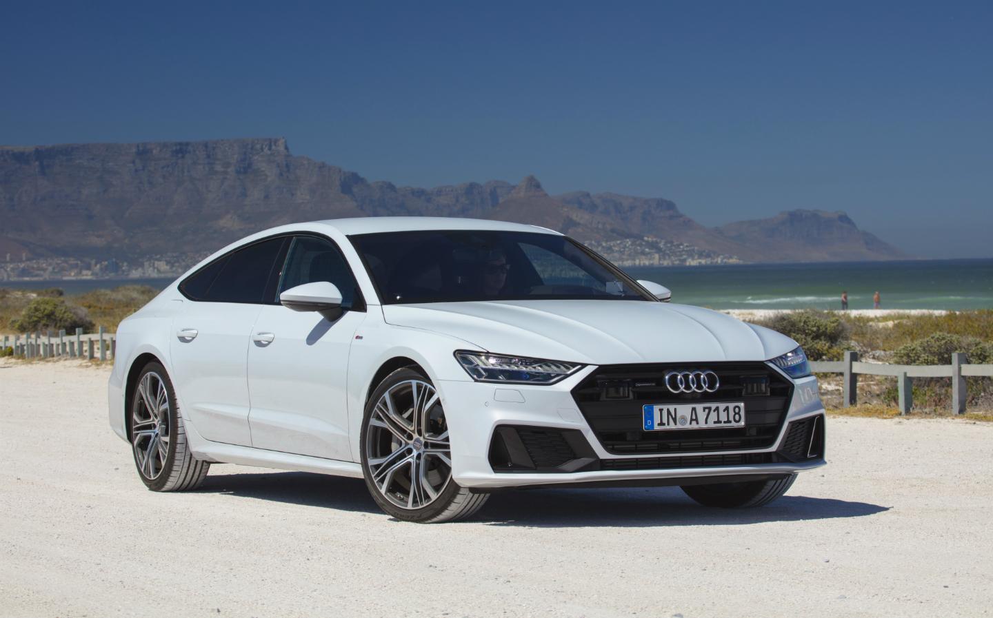 Audi-A7-Sportback-01